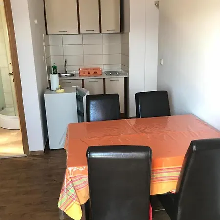 Marin, A2 Apartman *