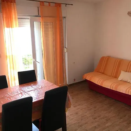 Marin, A2 Apartman